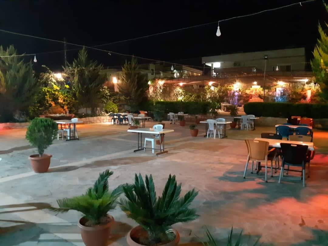 مطعم حارتنا كفربو